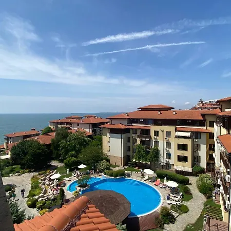 아파트 Garden Of Eden M 502 Two Bedroom 스베티 블라스