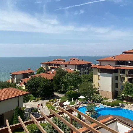 Garden Of Eden M 502 Two Bedroom * 스베티 블라스