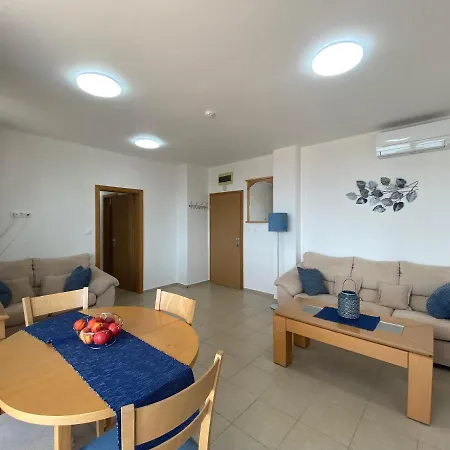 Garden Of Eden M 502 Two Bedroom 아파트